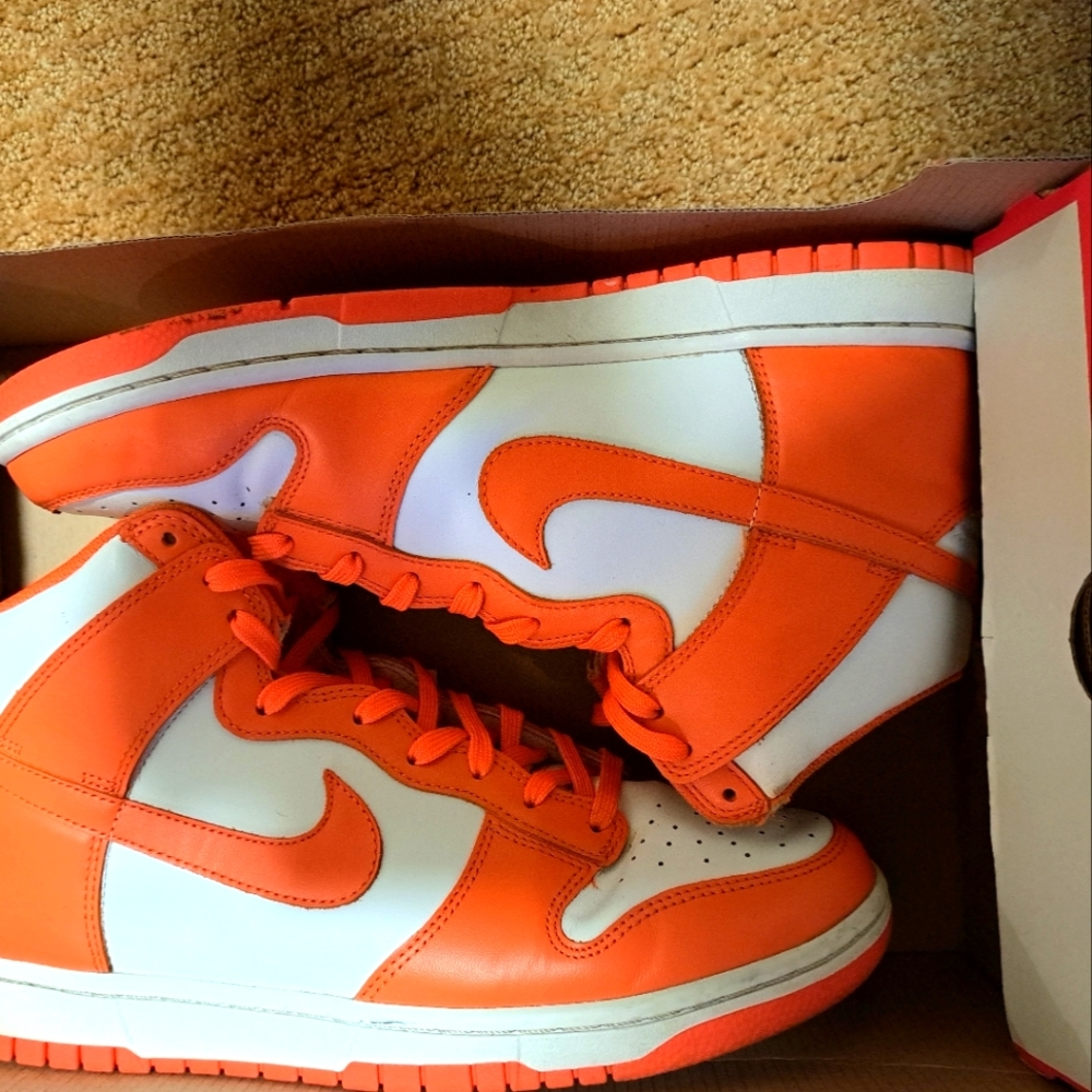 Nike Dunk High Syracuse sneakers